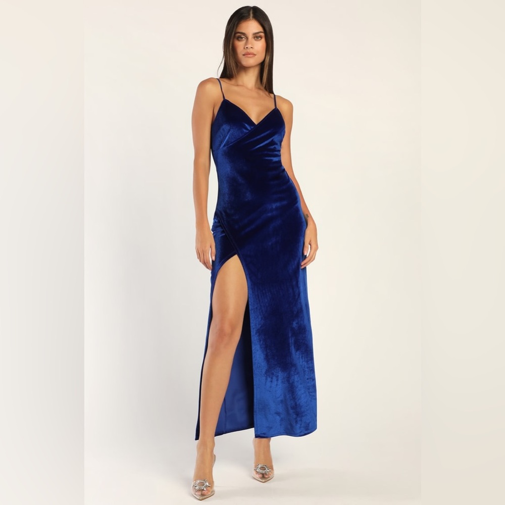 Lulus Debut diva royal blue velvet maxi dress size small